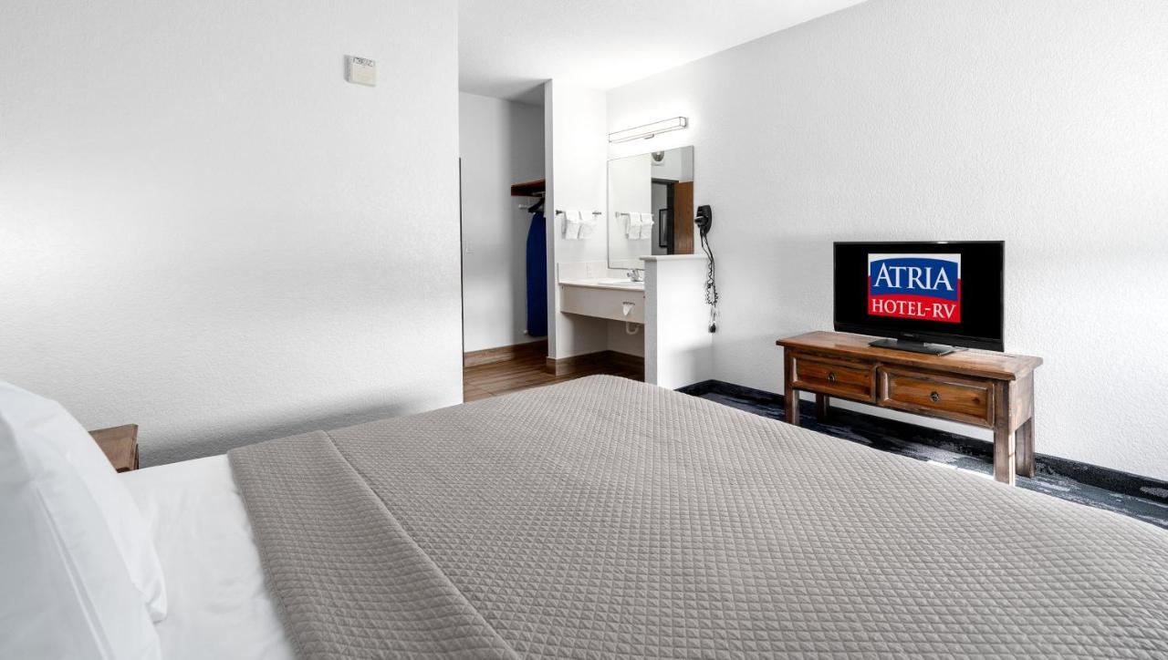 Atria Hotel And Rv Mcgregor Kültér fotó