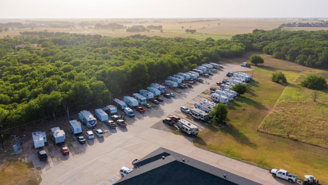 Atria Hotel And Rv Mcgregor Kültér fotó